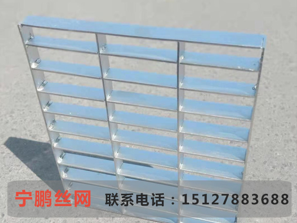 为什么不锈钢钢格板焊接完成后需要抛光处理？